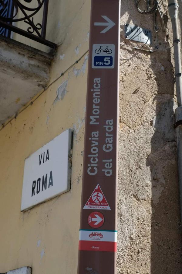 ポンティ・スル・ミンチョLa Casa Dei Ciclistiアパートメント エクステリア 写真