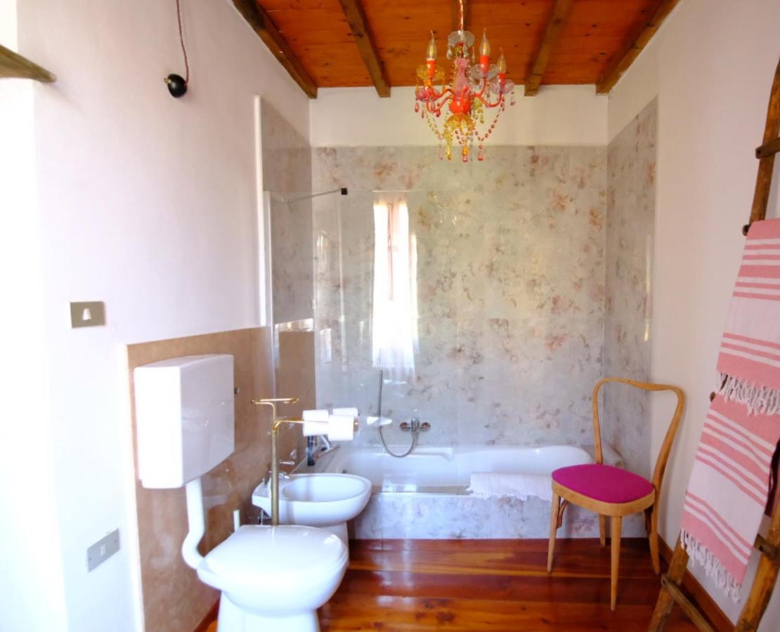 ポンティ・スル・ミンチョLa Casa Dei Ciclistiアパートメント エクステリア 写真